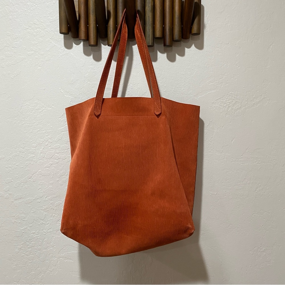 Madewell The Transport Tote RUSSET Corduroy Suede - Picture 2 of 16